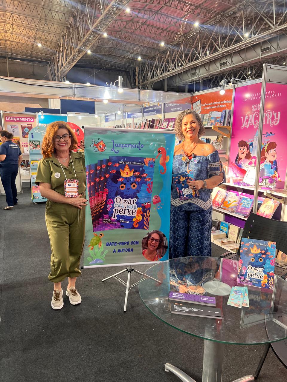 Danado de Bom em bienal literária
